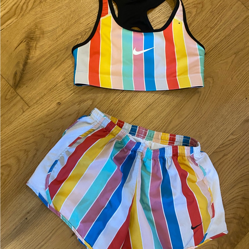 Girls Nike short and bra set